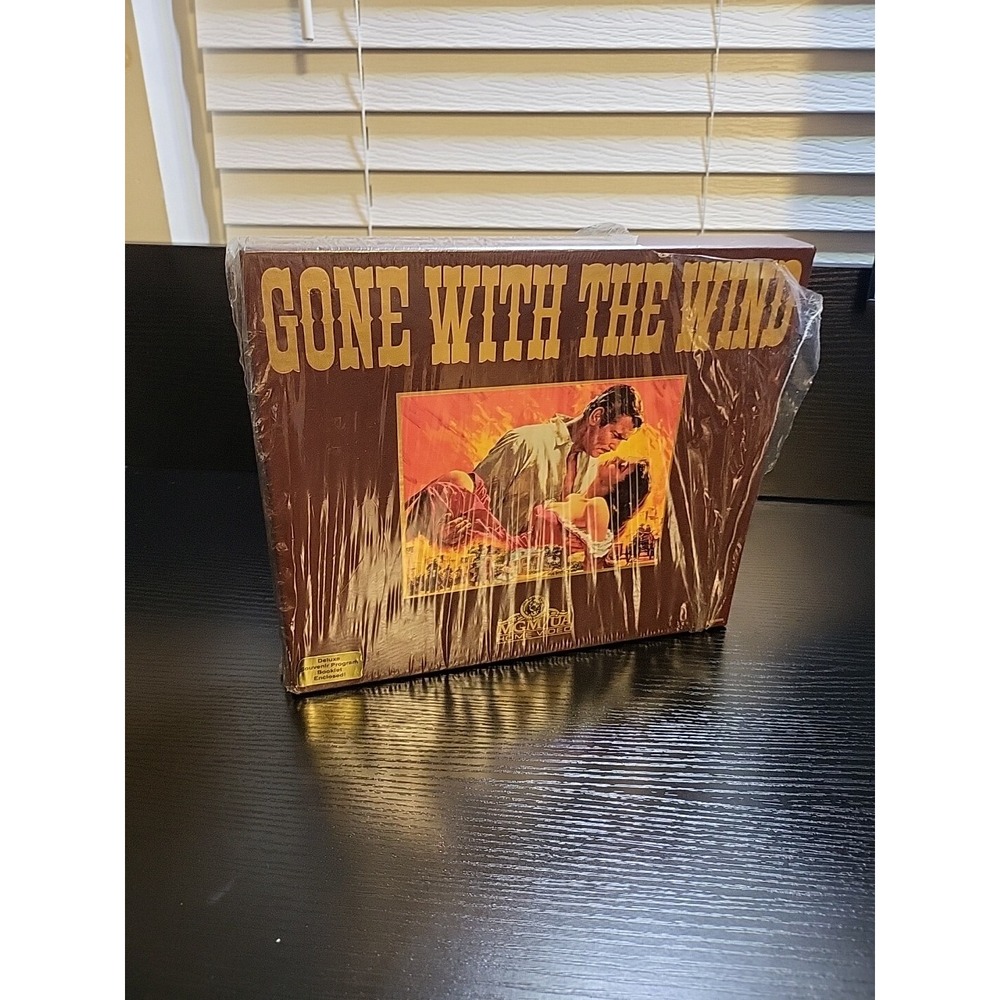 Gone With The Wind MGM Home Video 2 Tape VHS Deluxe Edition Box‎ Set 1985 - Picture 2 of 4